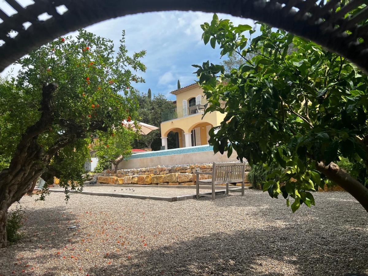 Villa Familiale Avec Vue Imprenable Saint-Raphaël المظهر الخارجي الصورة