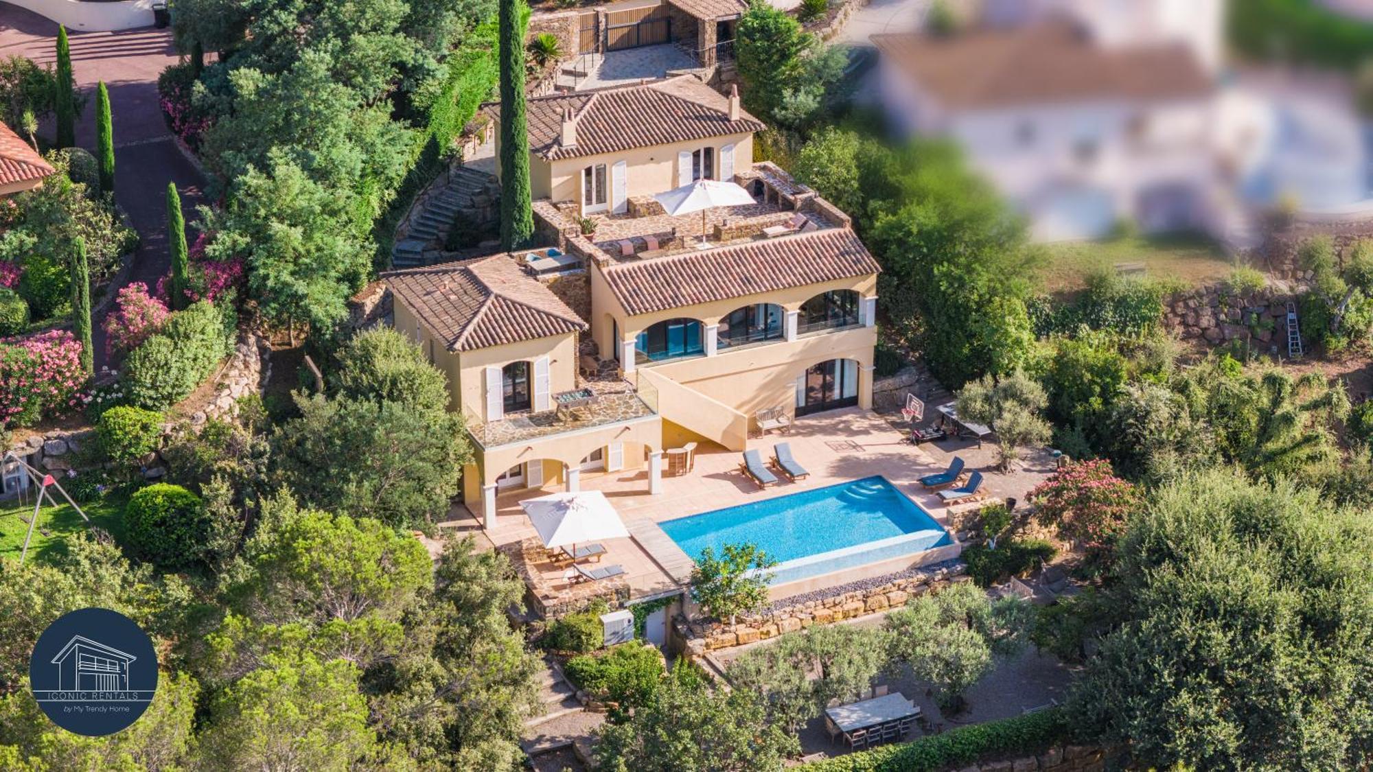 Villa Familiale Avec Vue Imprenable Saint-Raphaël المظهر الخارجي الصورة