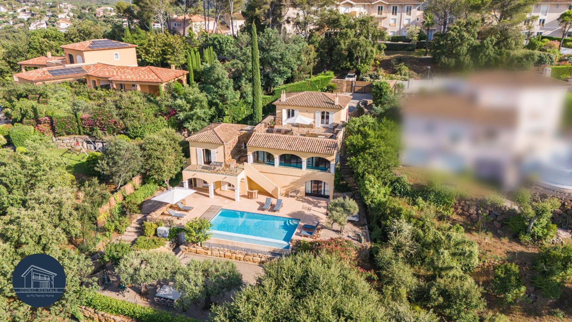 Villa Familiale Avec Vue Imprenable Saint-Raphaël المظهر الخارجي الصورة