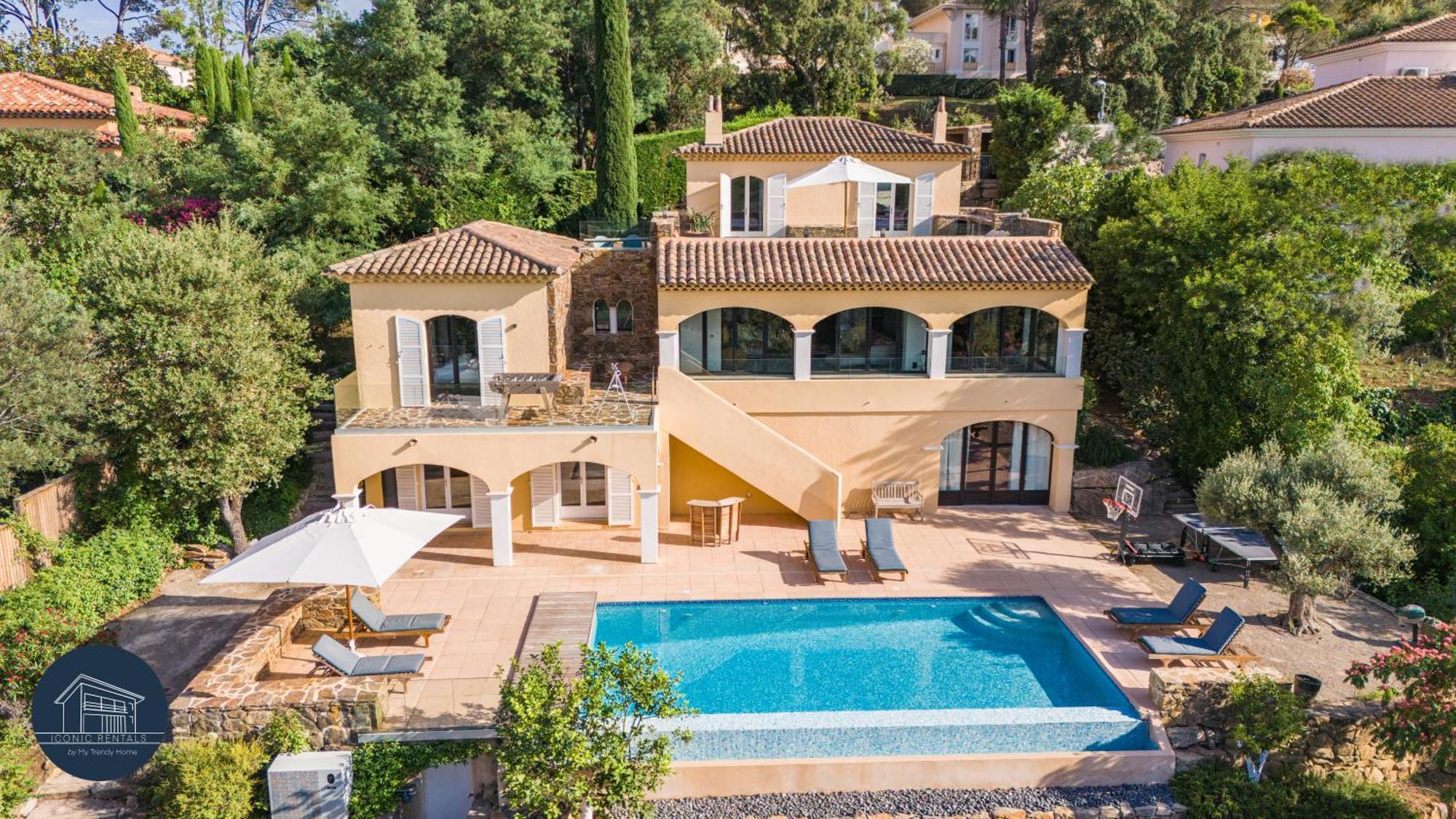 Villa Familiale Avec Vue Imprenable Saint-Raphaël المظهر الخارجي الصورة