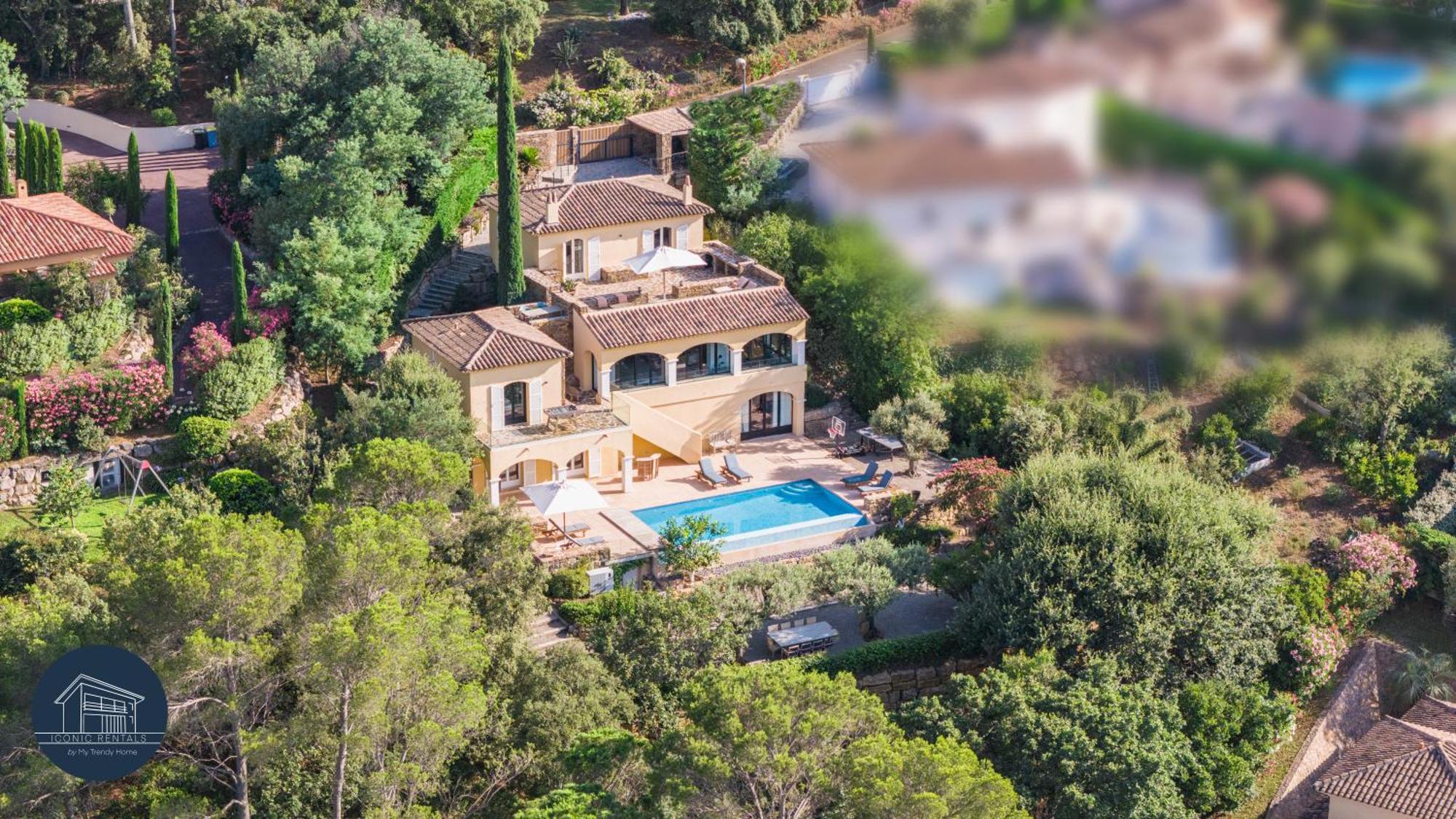 Villa Familiale Avec Vue Imprenable Saint-Raphaël المظهر الخارجي الصورة